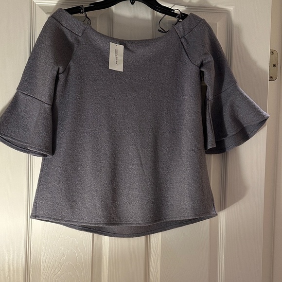Banana Republic Heather Gray off shoulder Top - Picture 1 of 3